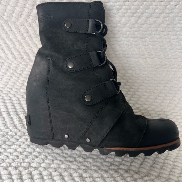 Sorel Black Women's Joan of Arctic - Picture 5 of 10